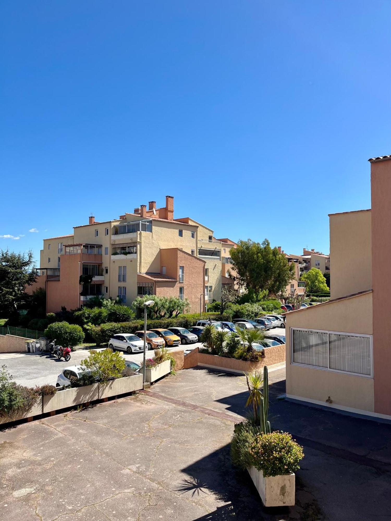 Un,Deux,Trois...Soleil Apartment Le Pradet Luaran gambar